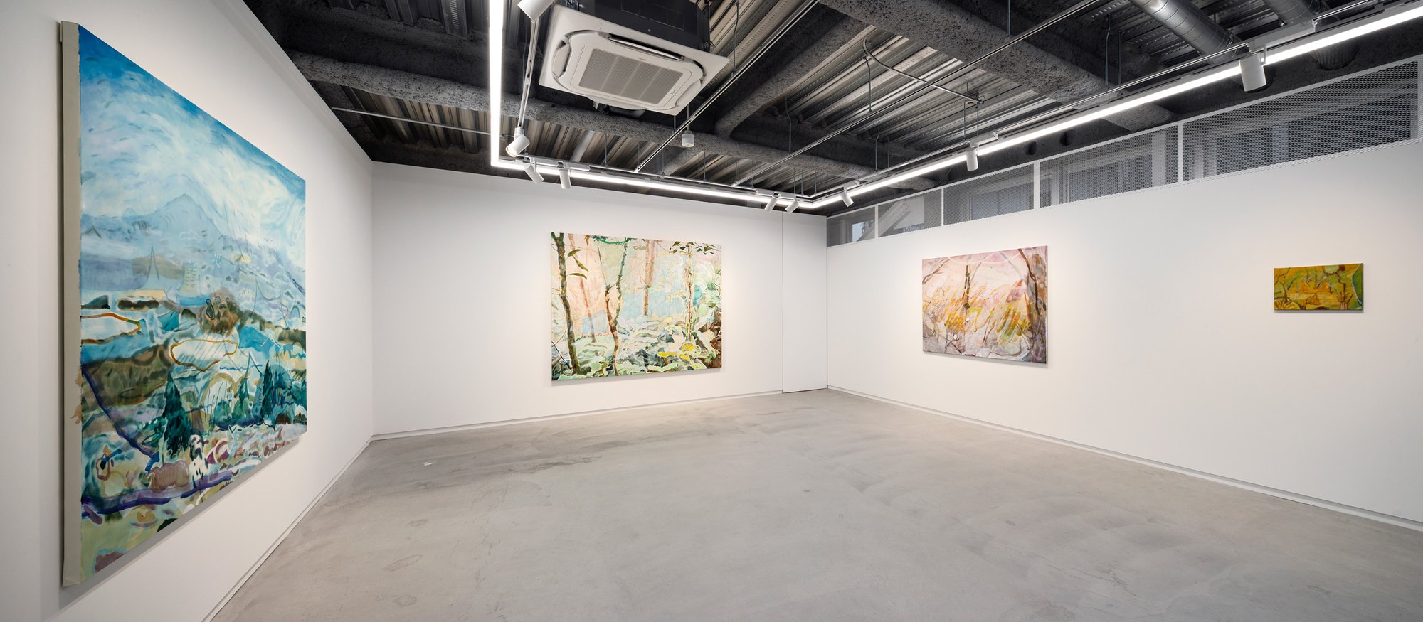 Installation view 4 of Yuka Kashihara’s work in Pile of Signs, Tomio Koyama Gallery, Maebashi, 2024.