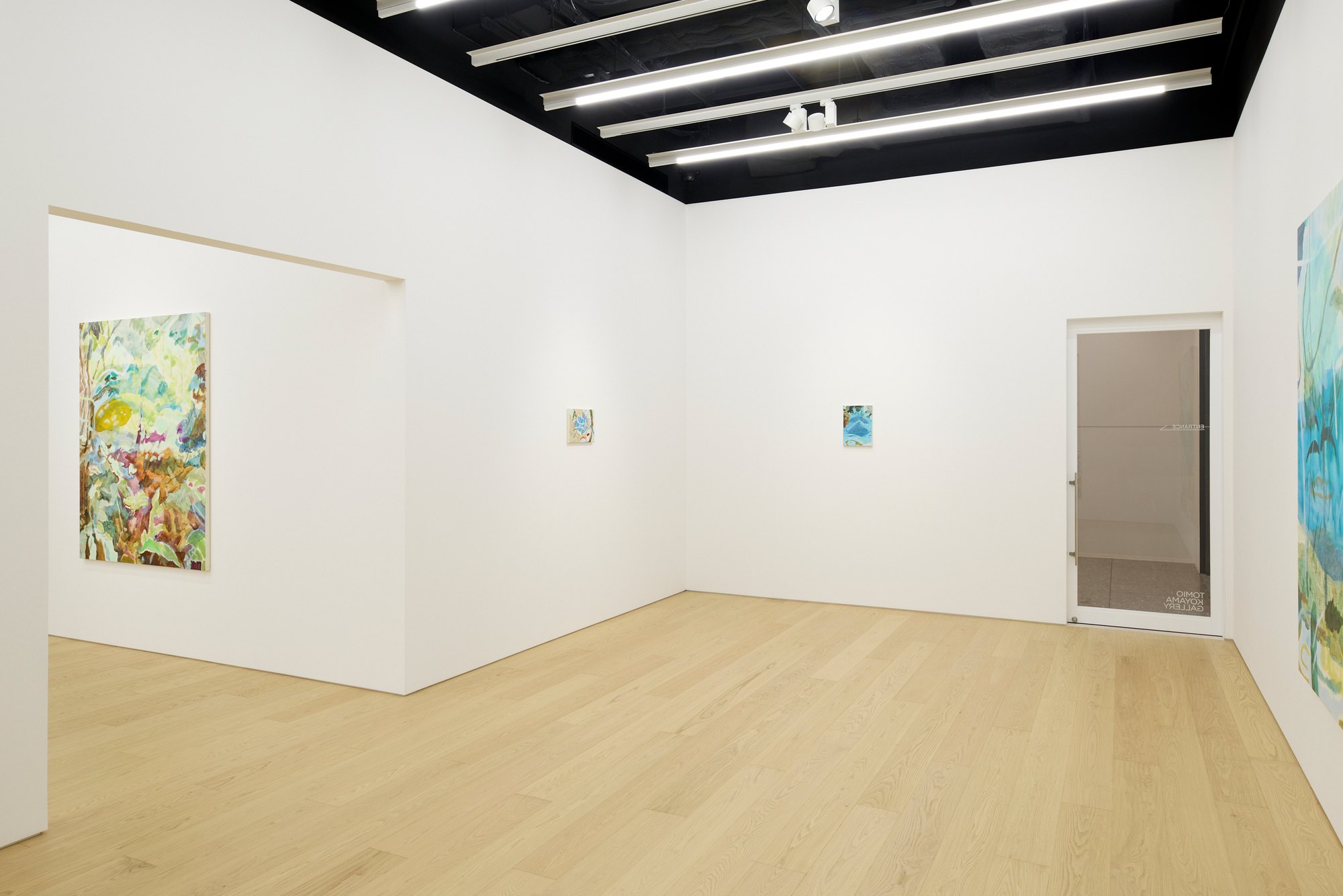 Installation view 7 of Yuka Kashihara’s work in Changing in the Light, Tomio Koyama Gallery, Kyobashi, 2025.