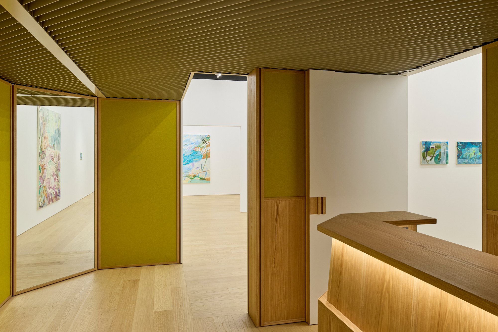 Installation view 11 of Yuka Kashihara’s work in Changing in the Light, Tomio Koyama Gallery, Kyobashi, 2025.